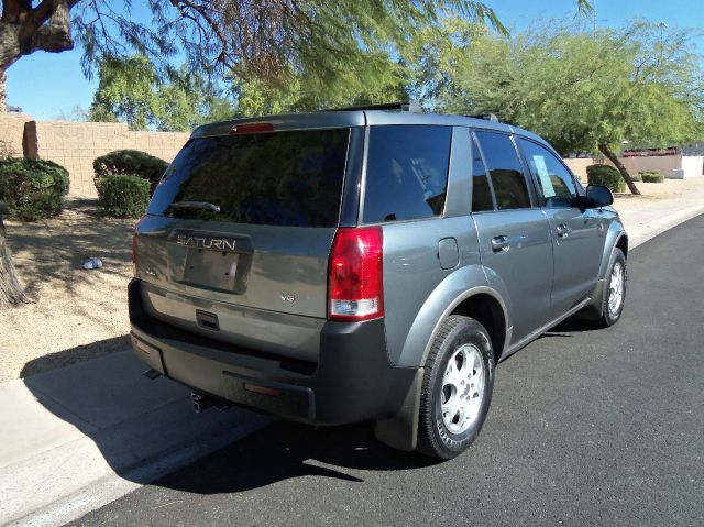 Saturn VUE 2005 photo 1