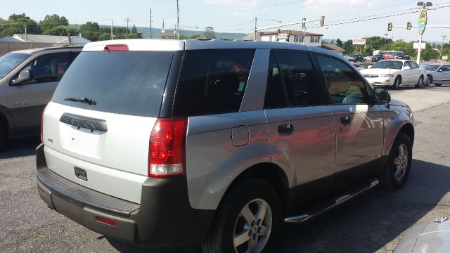 Saturn VUE 2005 photo 18