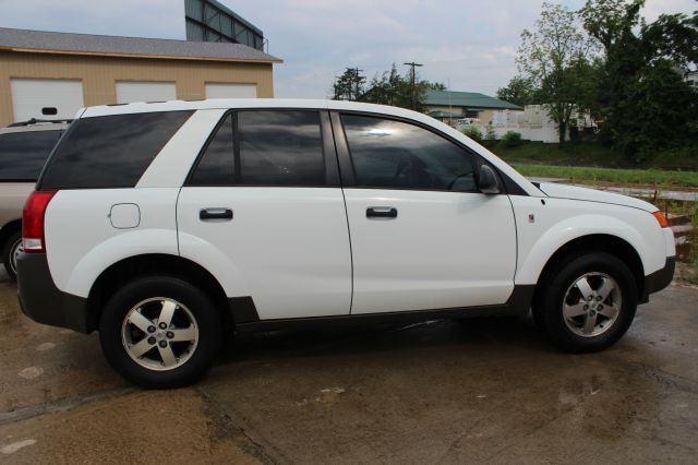 Saturn VUE 2005 photo 1