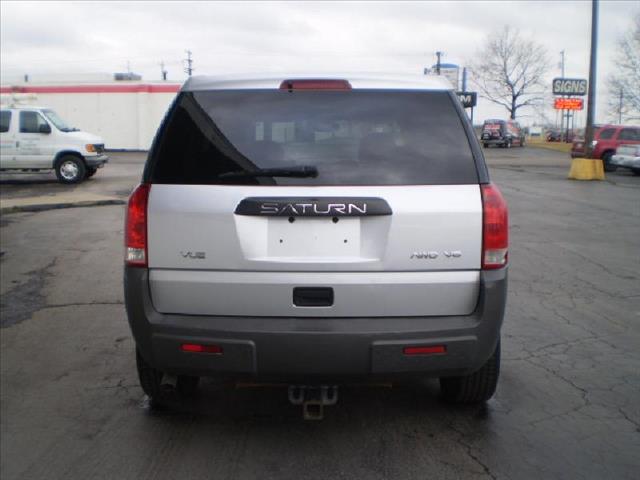 Saturn VUE 2005 photo 1