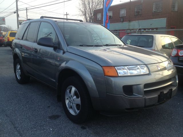 Saturn VUE 2005 photo 2