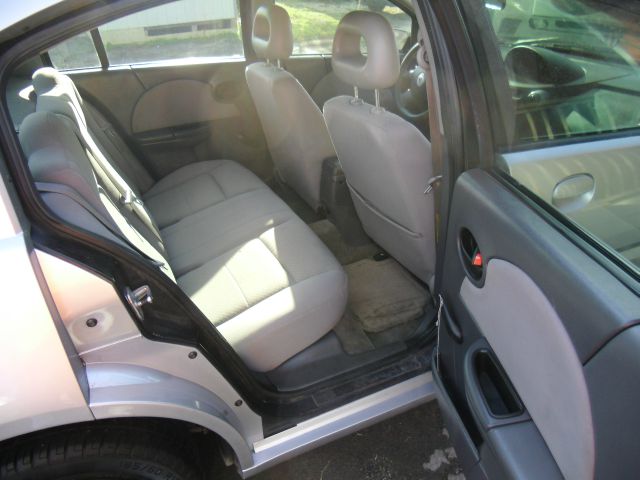 Saturn VUE 2005 photo 4