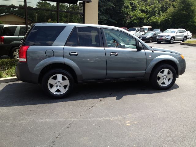 Saturn VUE 2005 photo 2