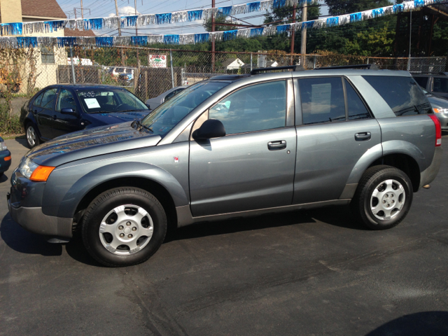 Saturn VUE 2005 photo 1