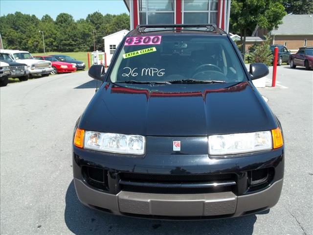 Saturn VUE 2005 photo 1