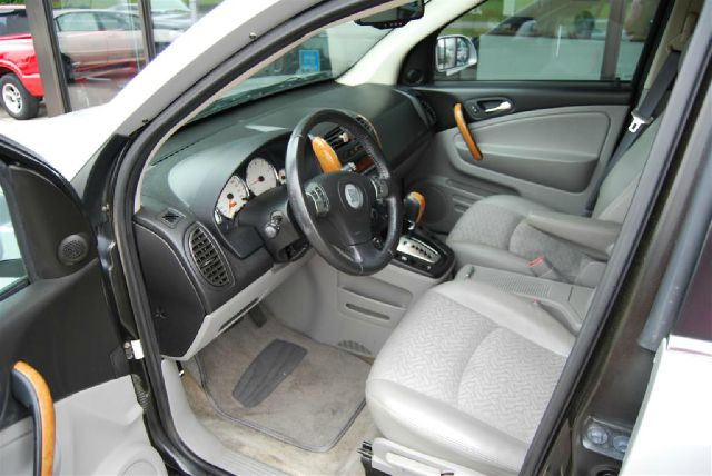 Saturn VUE 2006 photo 1