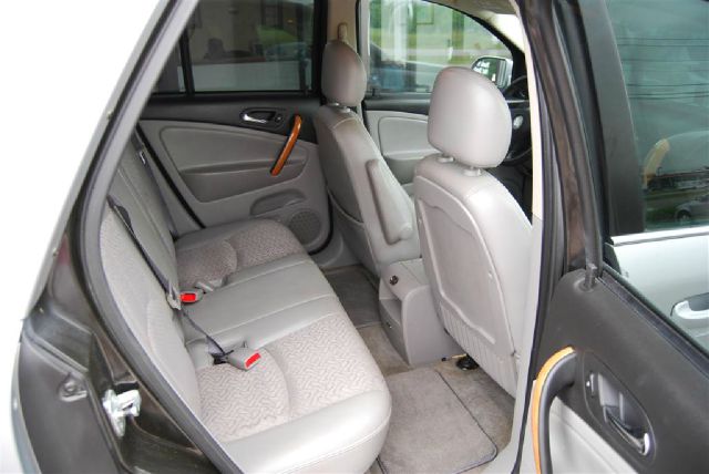 Saturn VUE 2006 photo 2