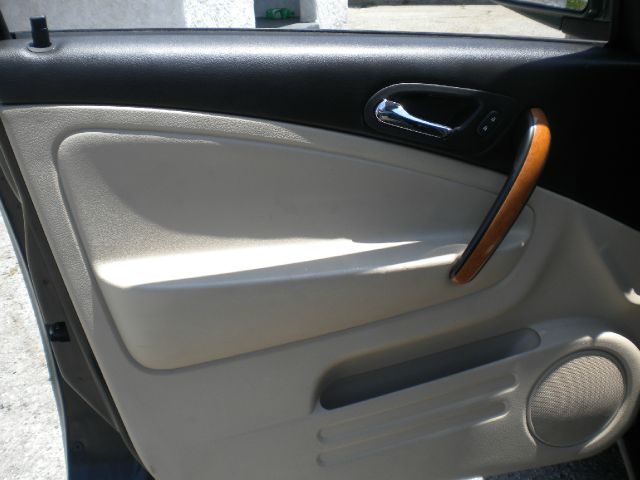 Saturn VUE 2006 photo 10