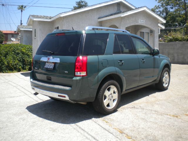 Saturn VUE 2006 photo 2