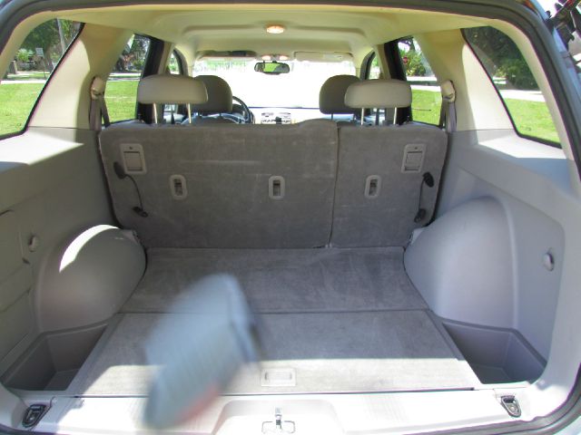 Saturn VUE 2006 photo 12