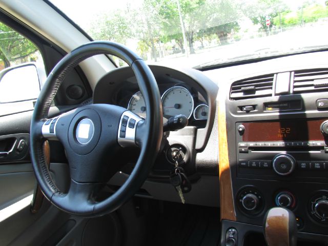 Saturn VUE 2006 photo 40