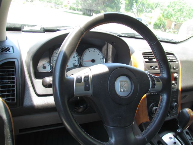 Saturn VUE 2006 photo 41