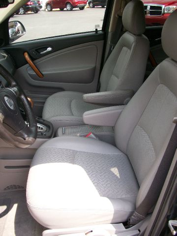 Saturn VUE 2006 photo 2