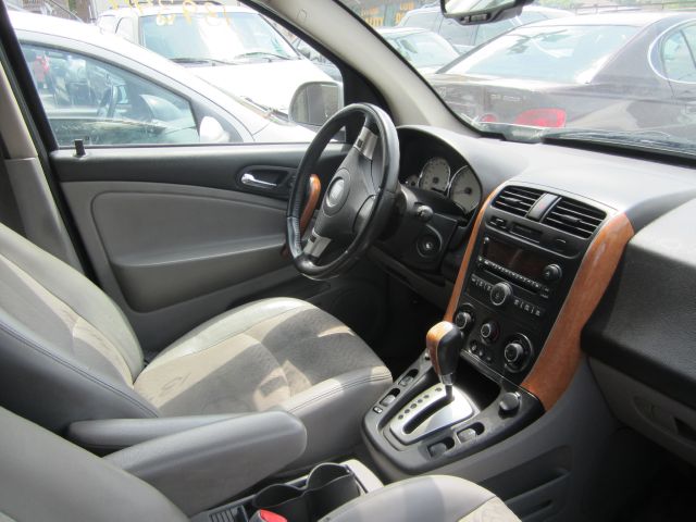 Saturn VUE 2006 photo 4