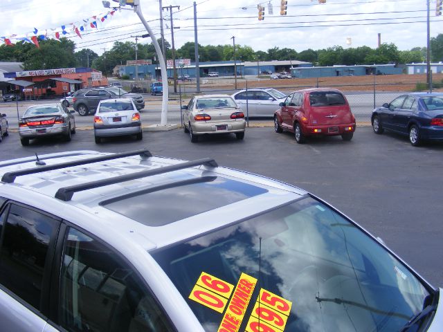 Saturn VUE 2006 photo 7