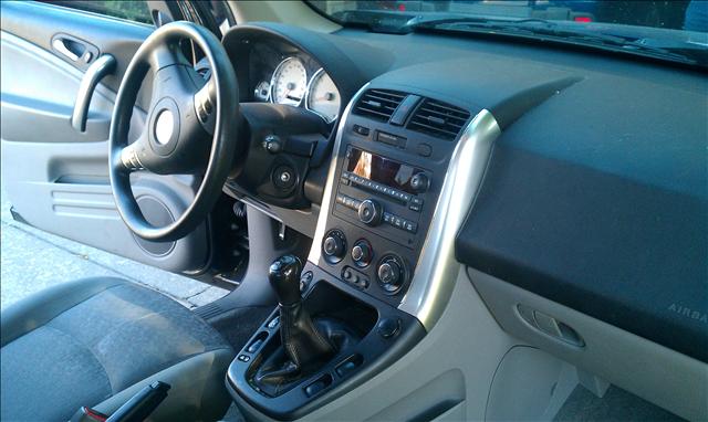 Saturn VUE 2006 photo 3