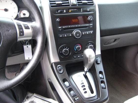 Saturn VUE 2007 photo 2