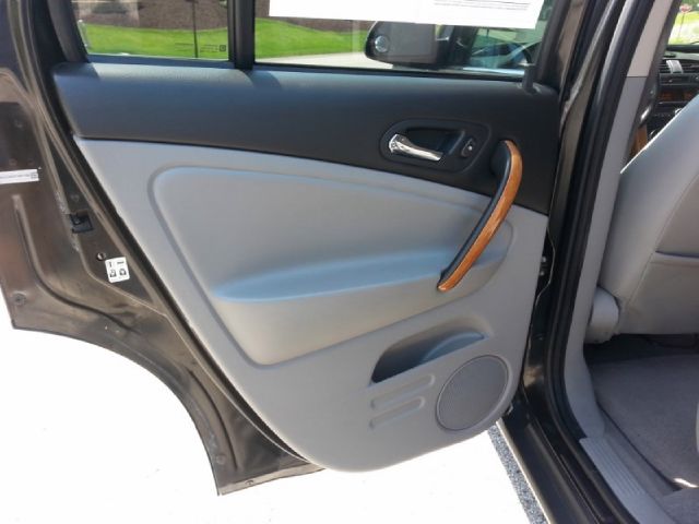 Saturn VUE 2007 photo 17