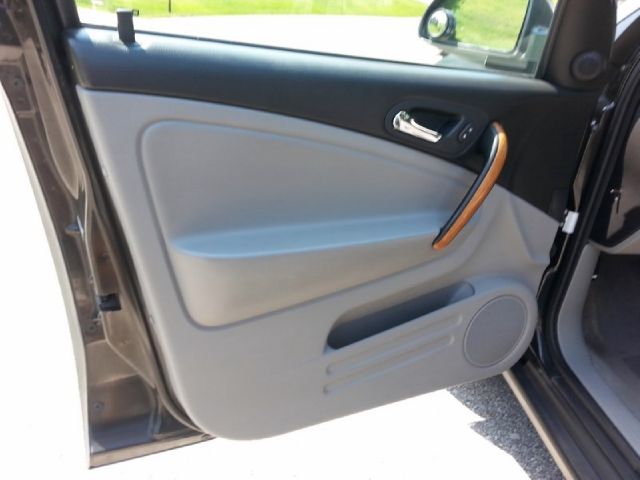 Saturn VUE 2007 photo 28