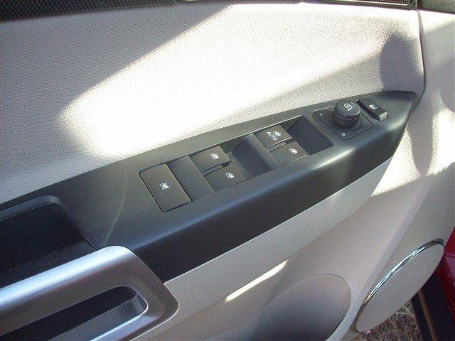 Saturn VUE 2008 photo 8