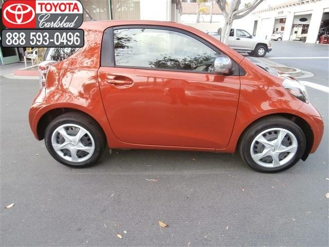 Scion iQ 2012 photo 4