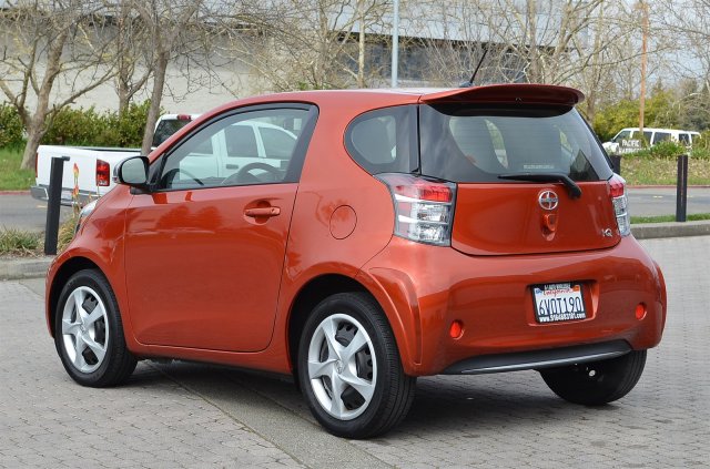 Scion iQ Base Unspecified