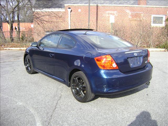 Scion tC 2005 photo 3