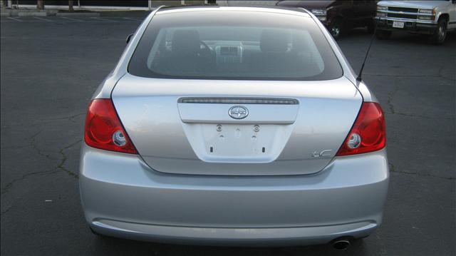 Scion tC 2005 photo 5