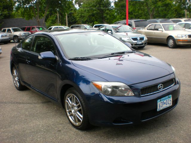 Scion tC 2005 photo 4