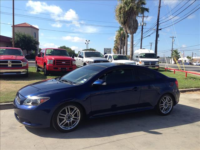 Scion tC 2005 photo 4