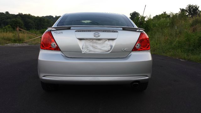 Scion tC 2005 photo 1