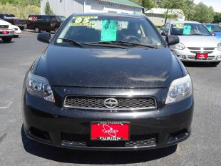 Scion tC 2005 photo 1