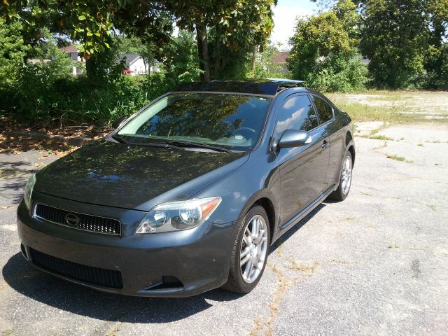 Scion tC 2005 photo 10