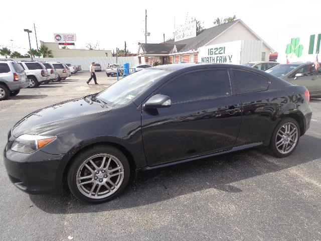 Scion tC 2005 photo 3