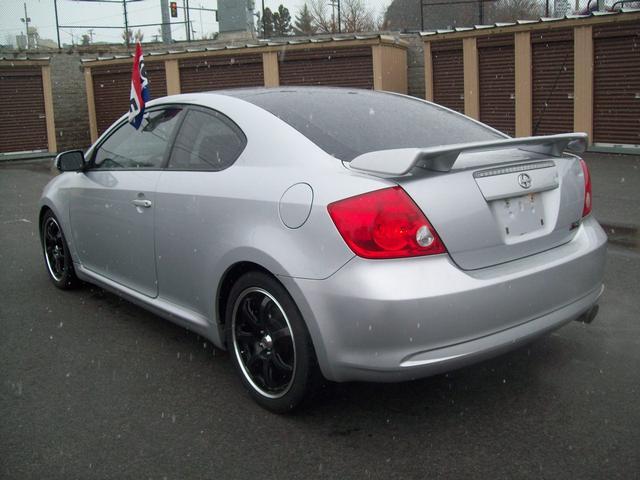 Scion tC 2005 photo 4