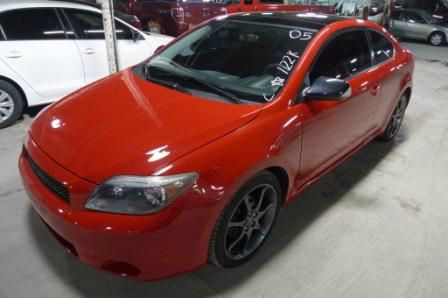 Scion tC 2005 photo 9