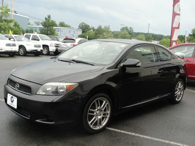 Scion tC 2005 photo 4