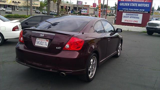 Scion tC 2005 photo 3