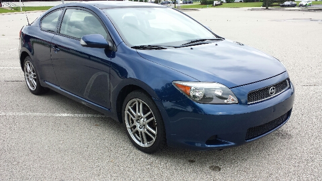 Scion tC 2005 photo 11