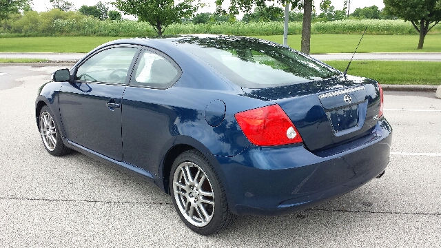 Scion tC 2005 photo 7