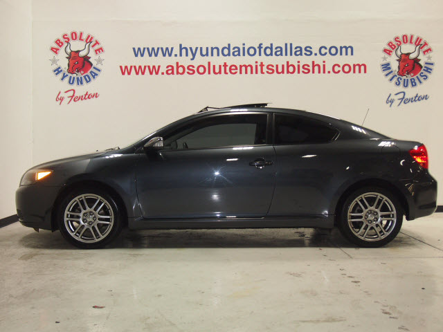 Scion tC 2006 photo 3