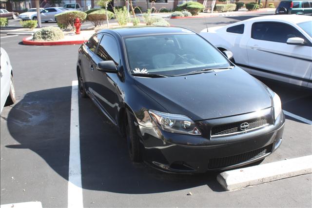 Scion tC 2006 photo 1