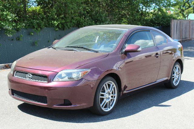 Scion tC 2006 photo 3