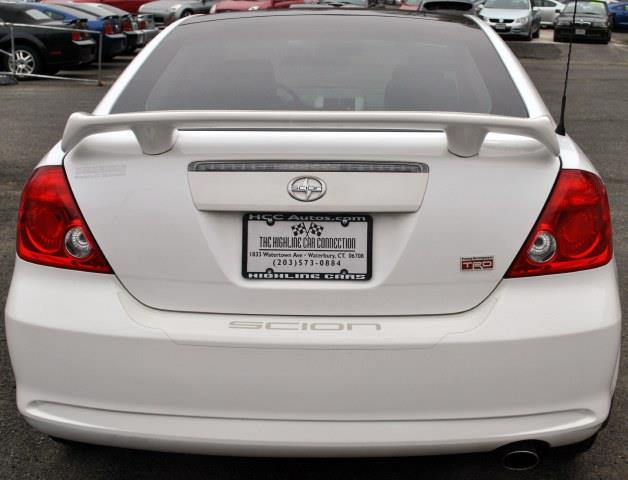 Scion tC 2006 photo 4