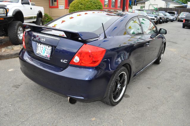 Scion tC 2006 photo 3