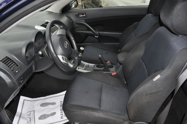 Scion tC 2006 photo 4