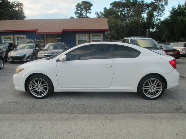 Scion tC 2006 photo 3