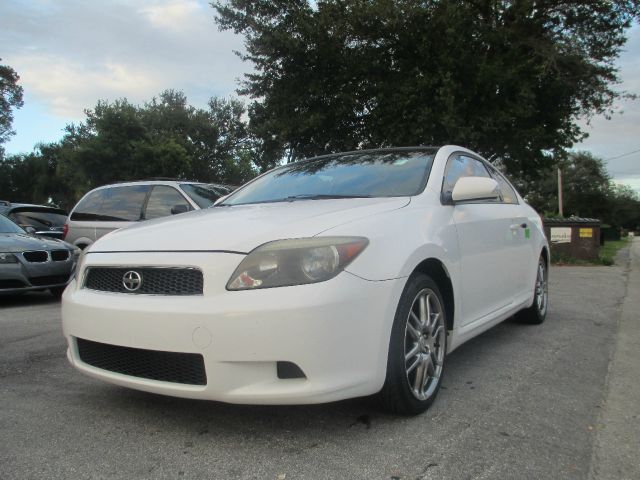 Scion tC 2006 photo 4