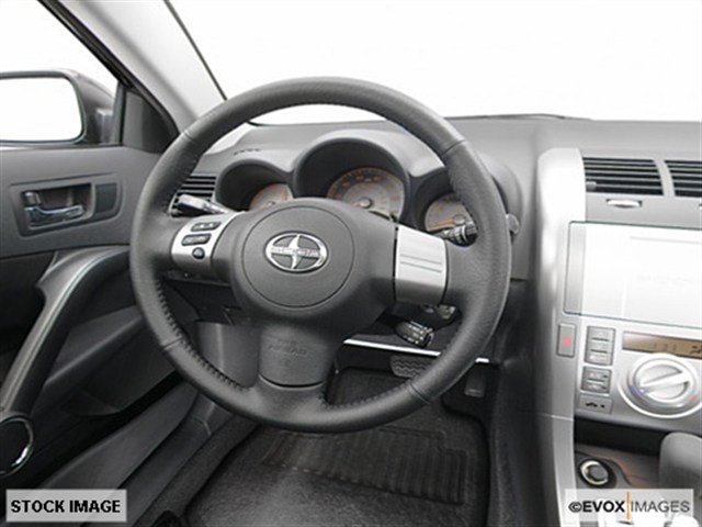 Scion tC 2006 photo 1