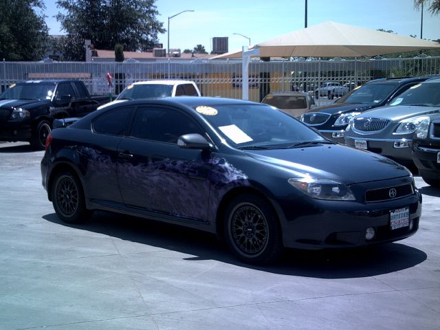 Scion tC 2006 photo 3